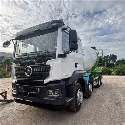 Autodomiešavač betónu SHACMAN M3000S